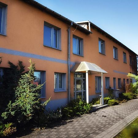 Atmosfera Hotel Zyrardow Kültér fotó